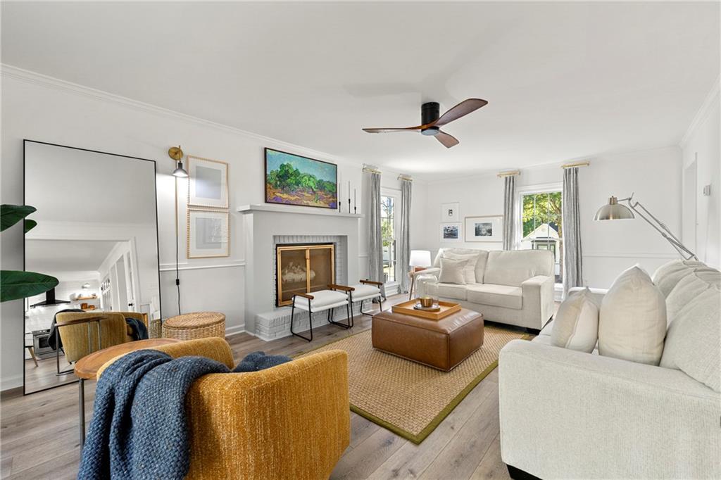 Churchill Manor - Residential