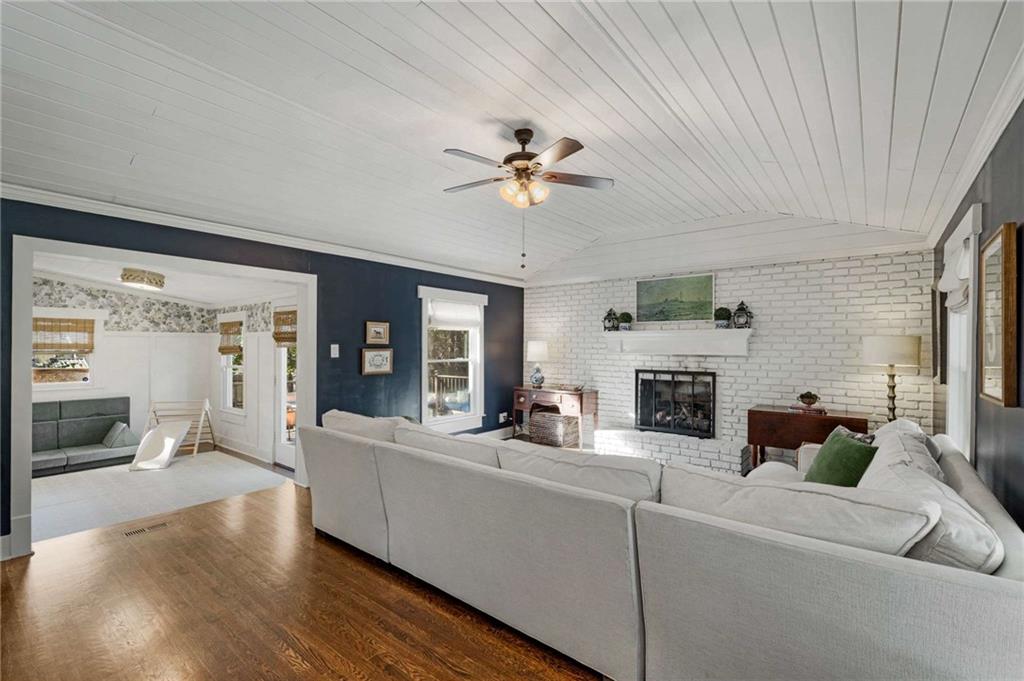 2858 Skyland Drive, Brookhaven, Georgia image 10