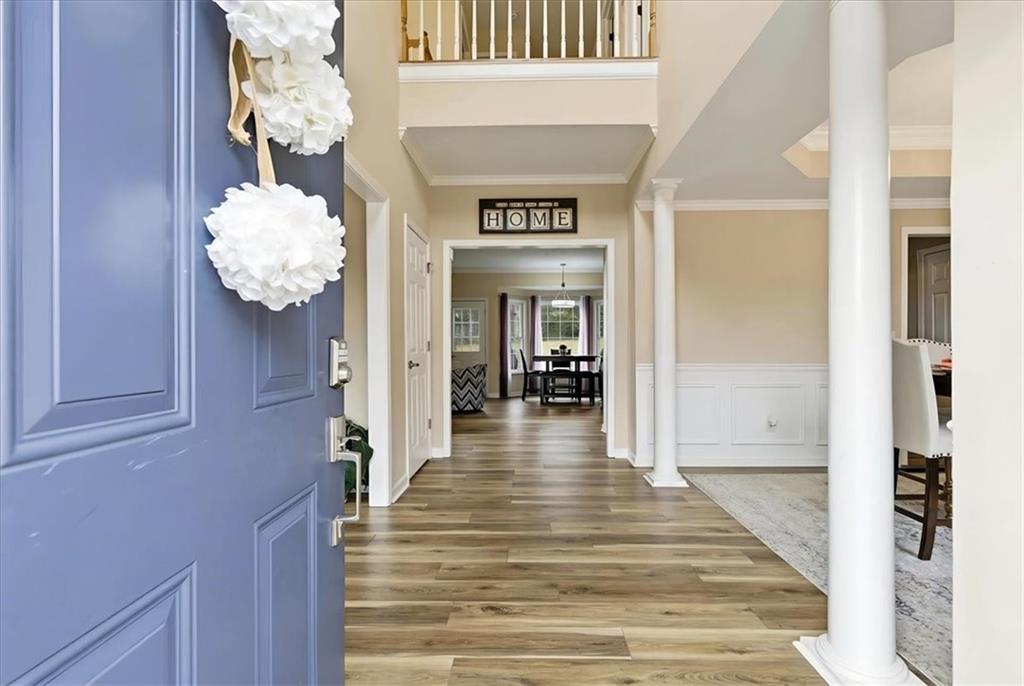 1050 Brookton Square