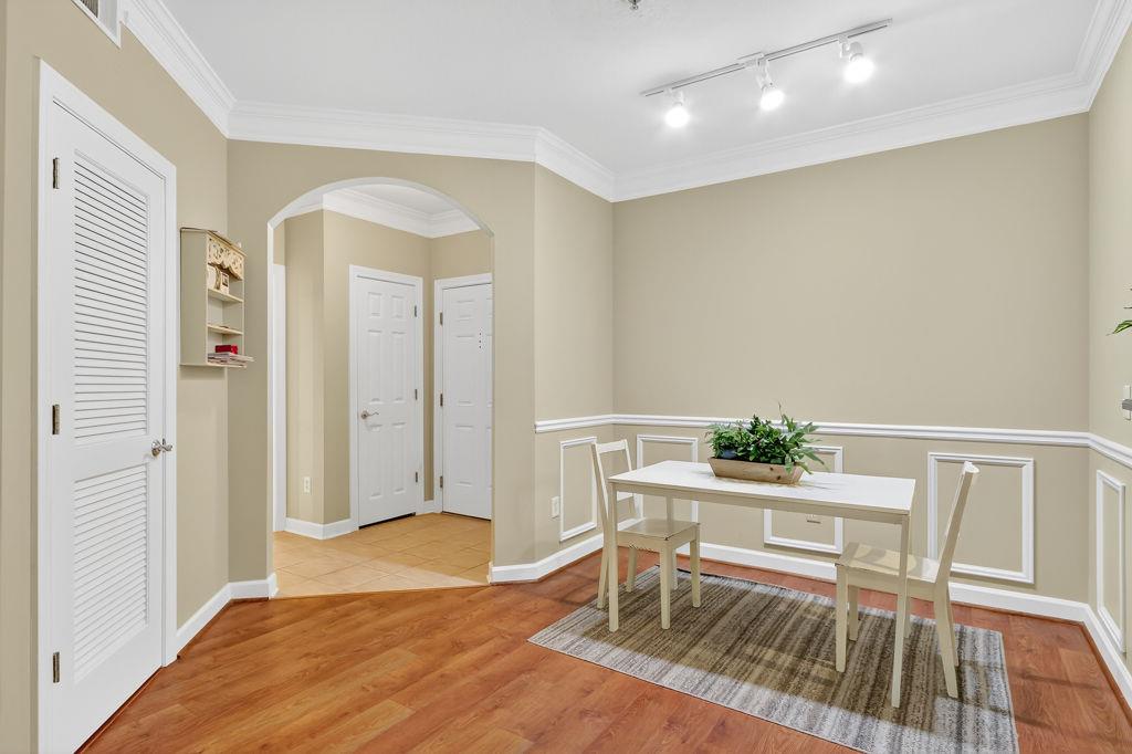 221 Ashford Circle
