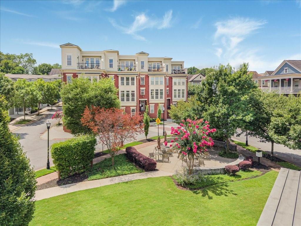 290 Meeting Street