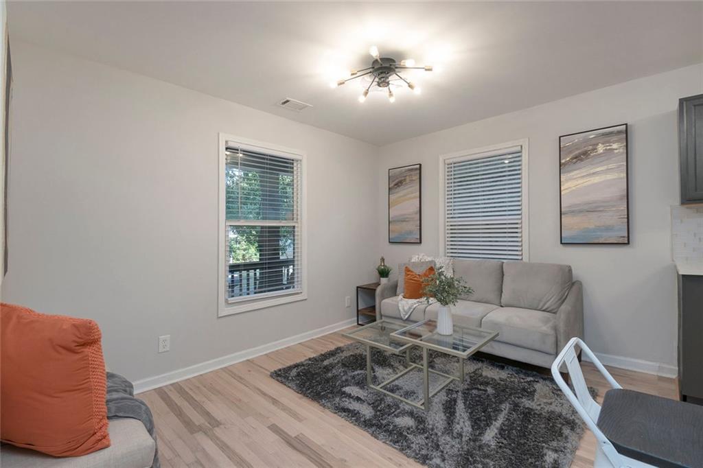 904 Smith St SW Street SW