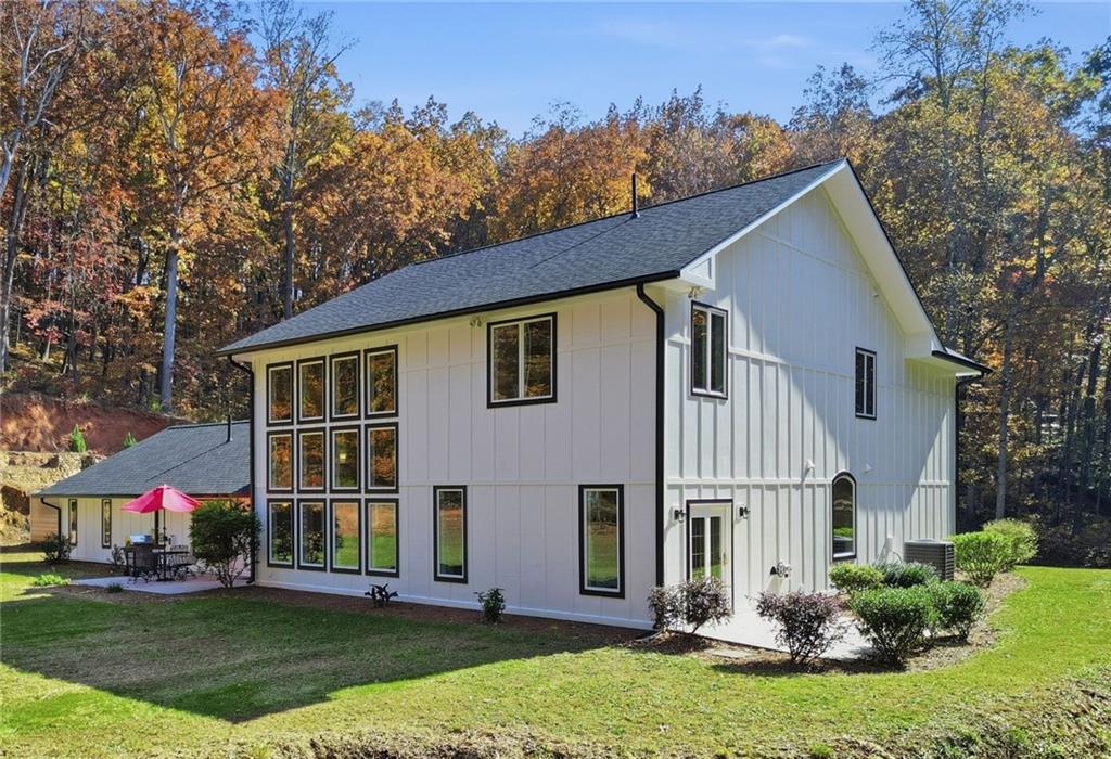 1799 Mountain Farm Road