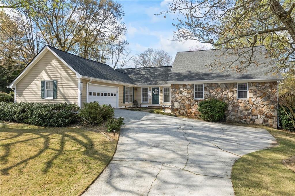 2019 Wiltshire Place