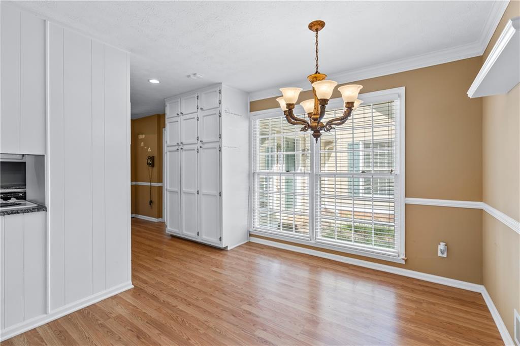 2019 Wiltshire Place