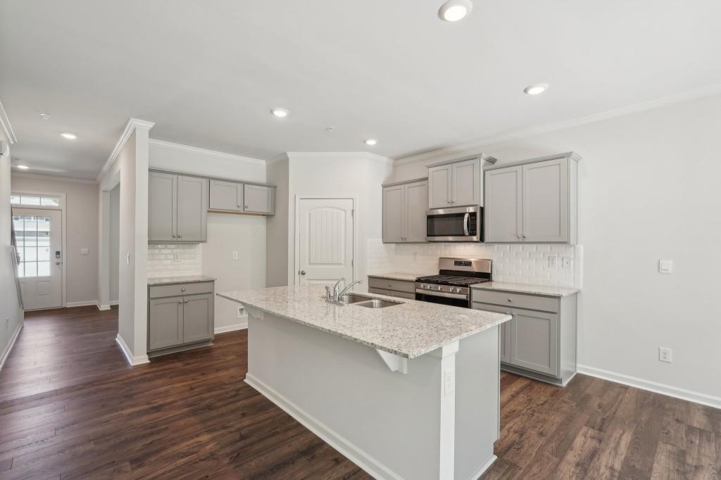 80 Hampton Terrace