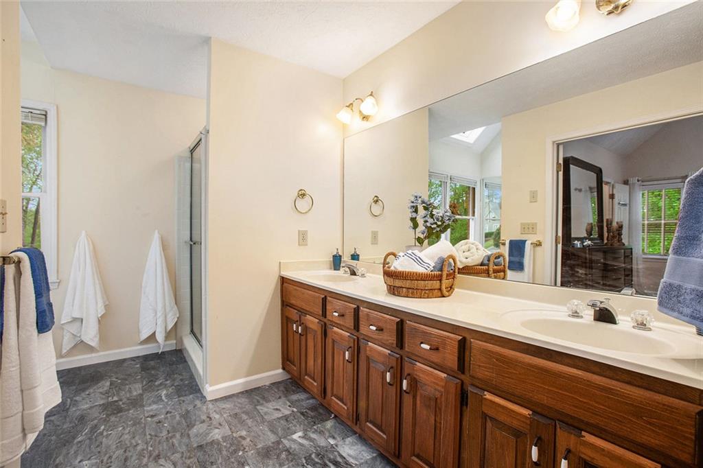 1235 Saint Ives Court, Suwanee, Georgia image 25