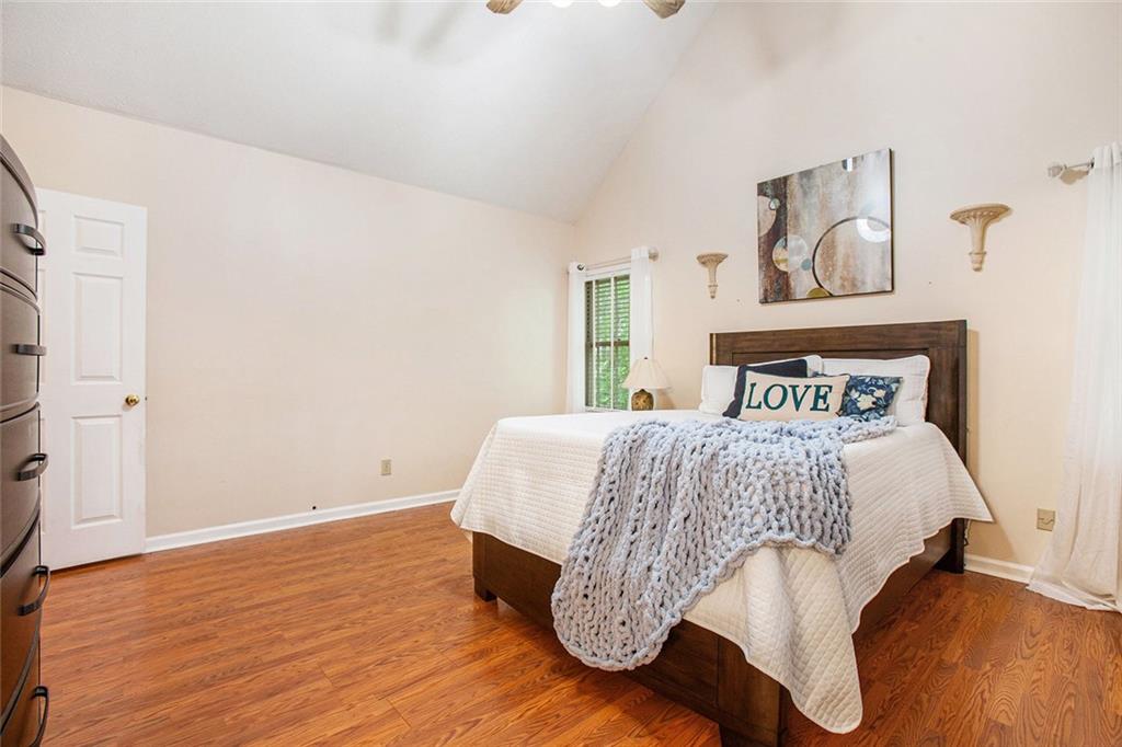 1235 Saint Ives Court, Suwanee, Georgia image 23