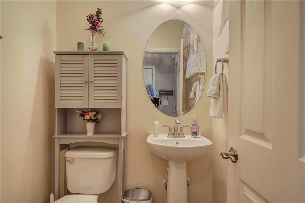 338 Oak Leaf Place, Acworth, Georgia image 18