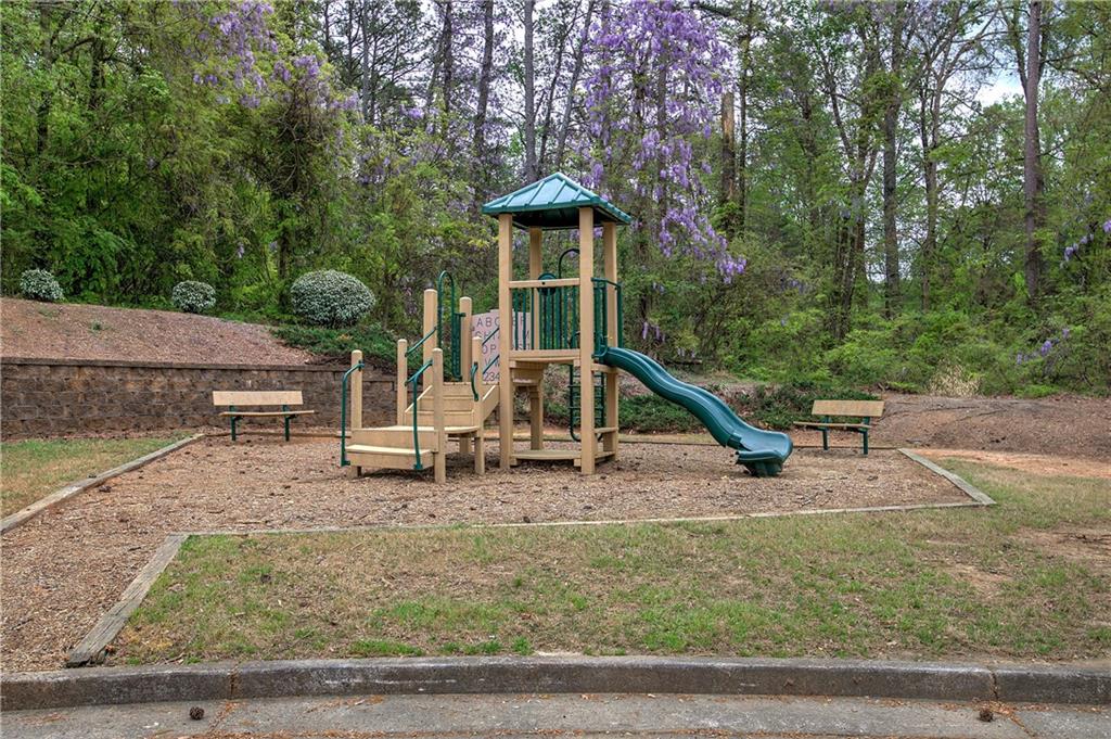338 Oak Leaf Place, Acworth, Georgia image 42