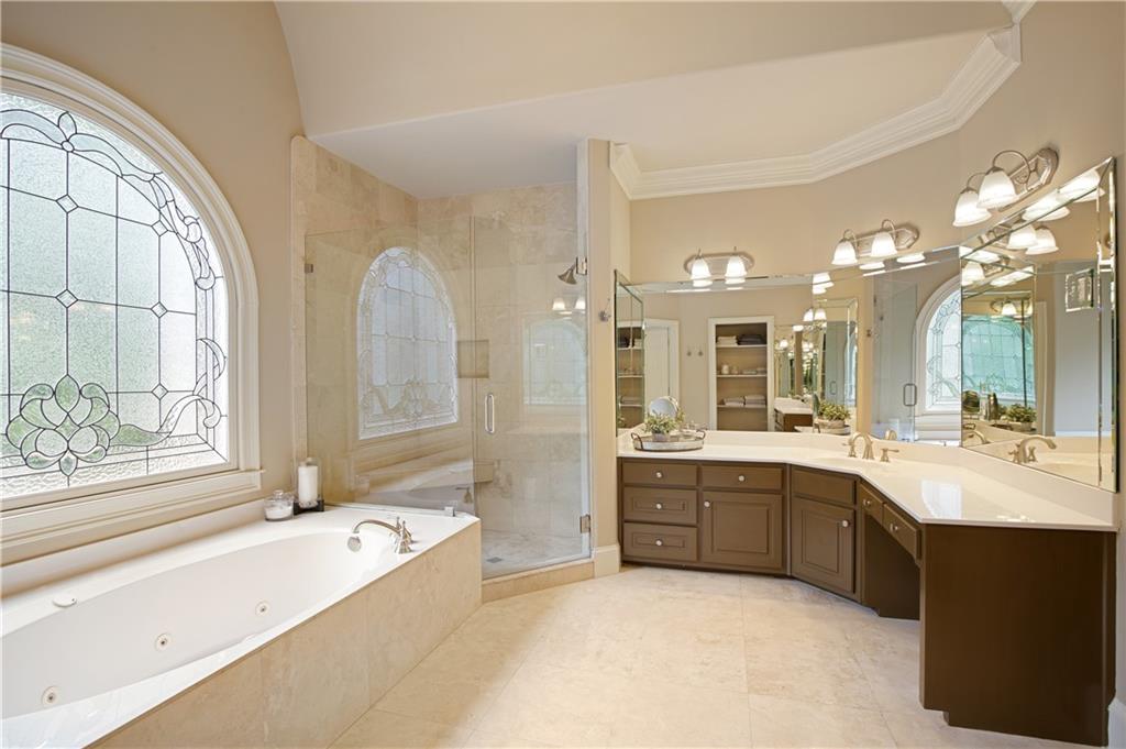 2049 Kinderton Manor Drive, Johns Creek, Georgia image 34