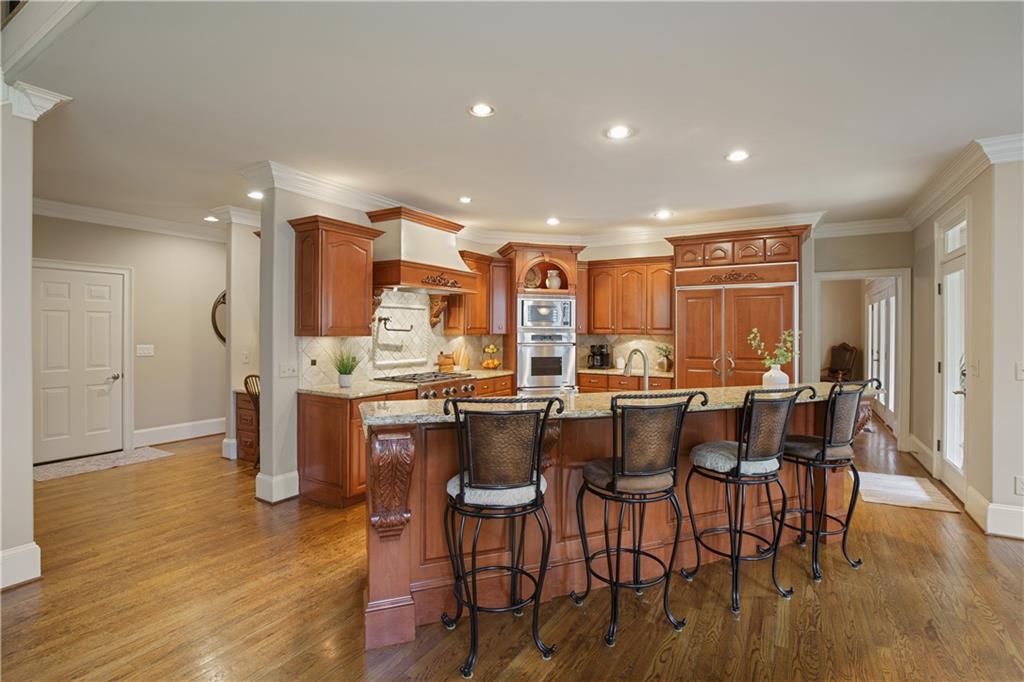 2049 Kinderton Manor Drive, Johns Creek, Georgia image 24