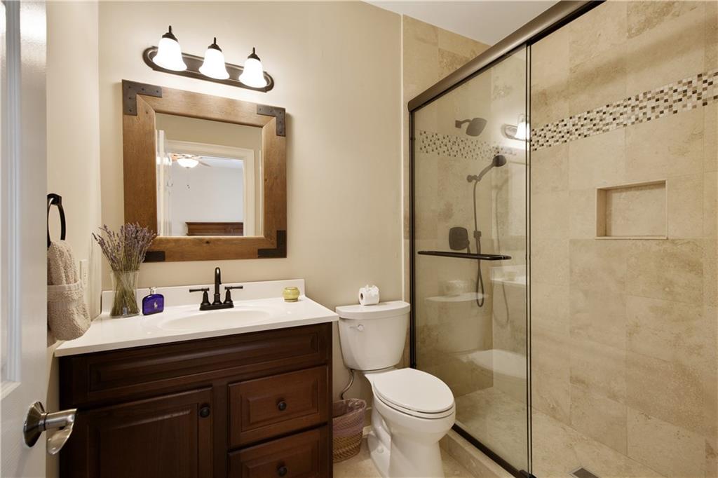 2049 Kinderton Manor Drive, Johns Creek, Georgia image 44