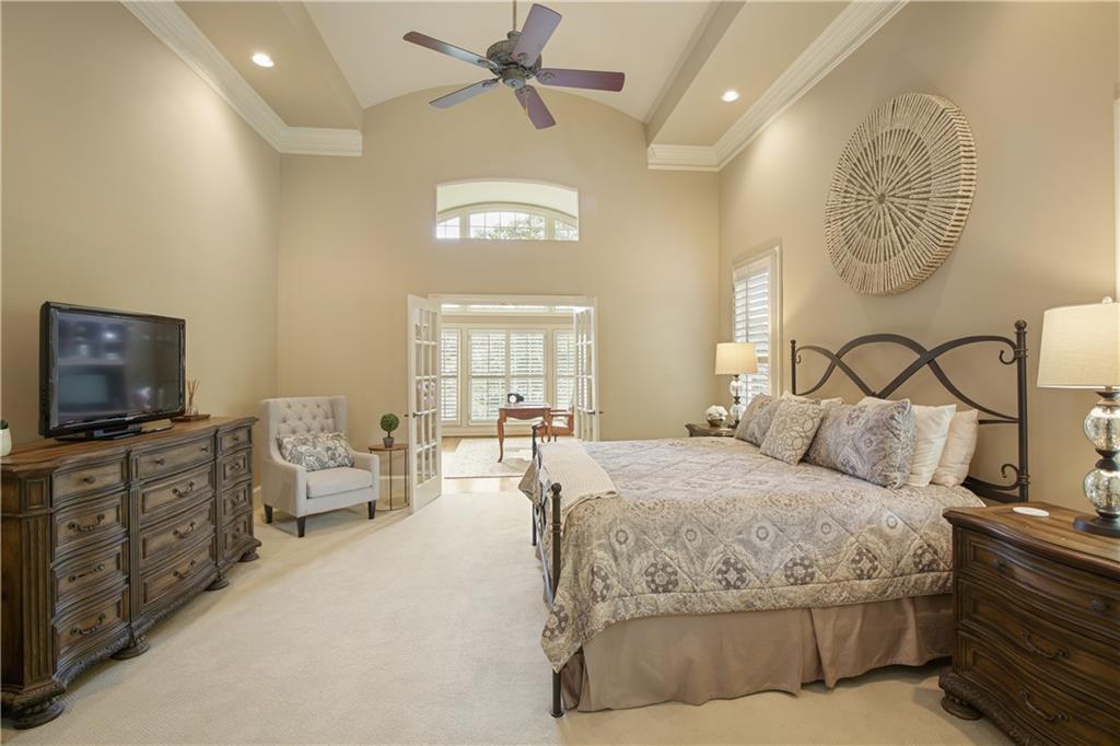 2049 Kinderton Manor Drive, Johns Creek, Georgia image 32