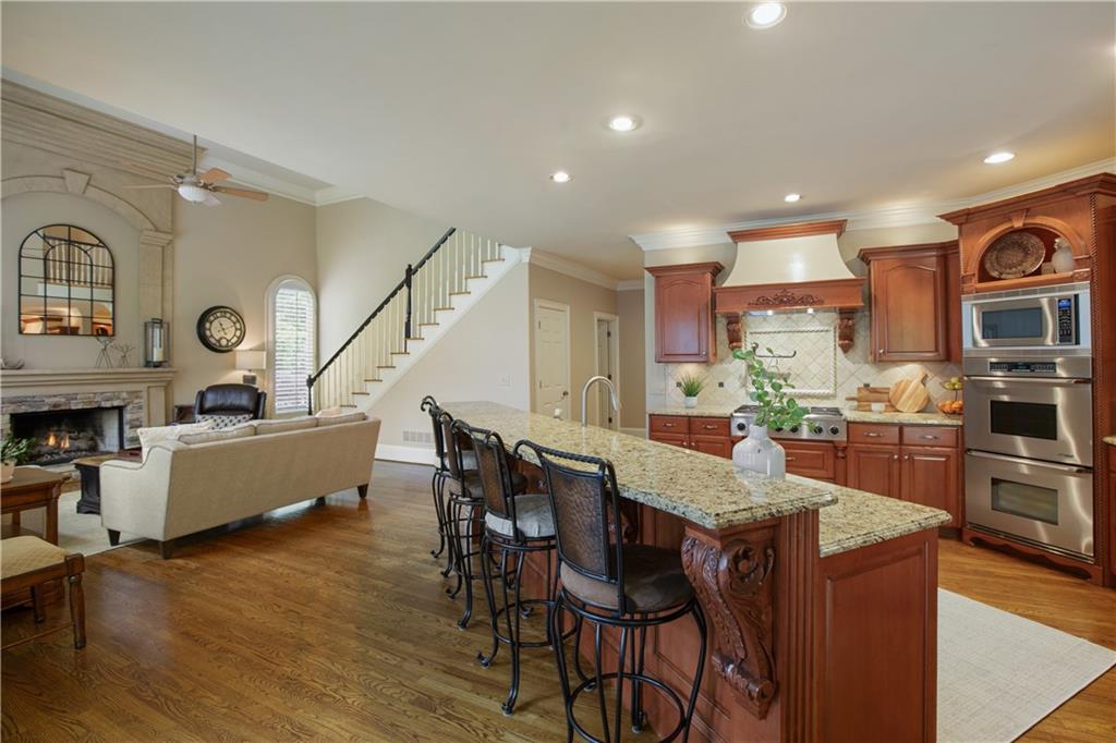 2049 Kinderton Manor Drive, Johns Creek, Georgia image 26