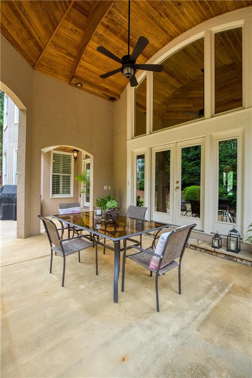 2049 Kinderton Manor Drive, Johns Creek, Georgia image 16