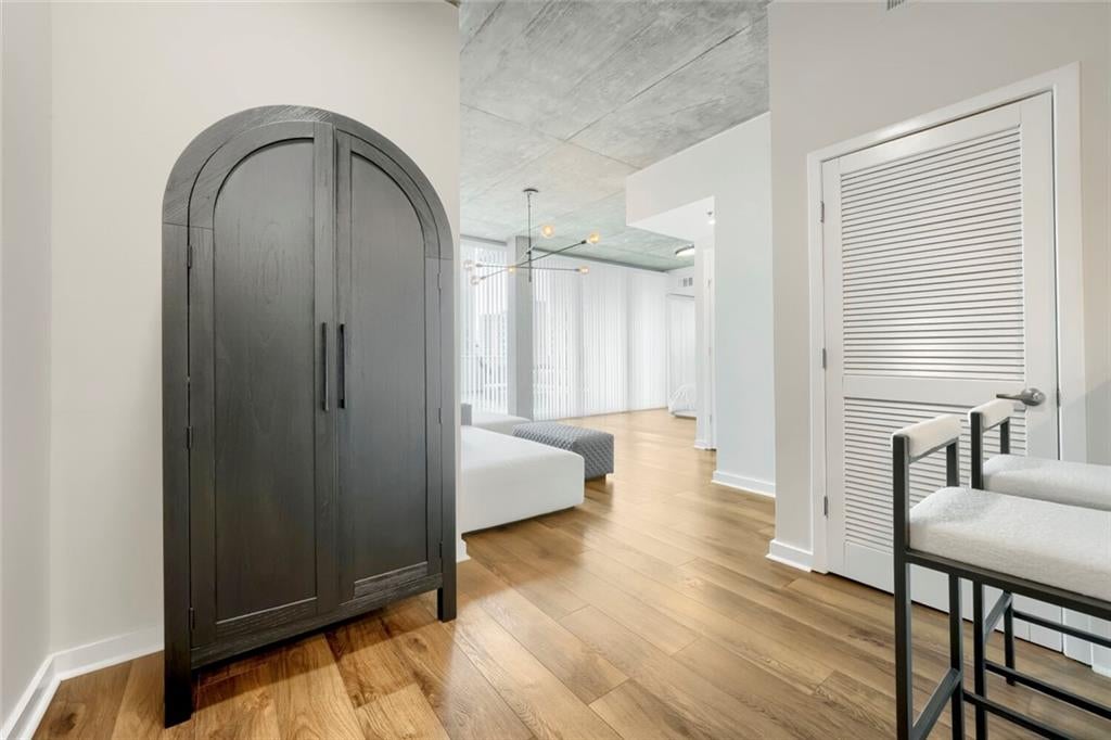 3324 Peachtree Road NE 810