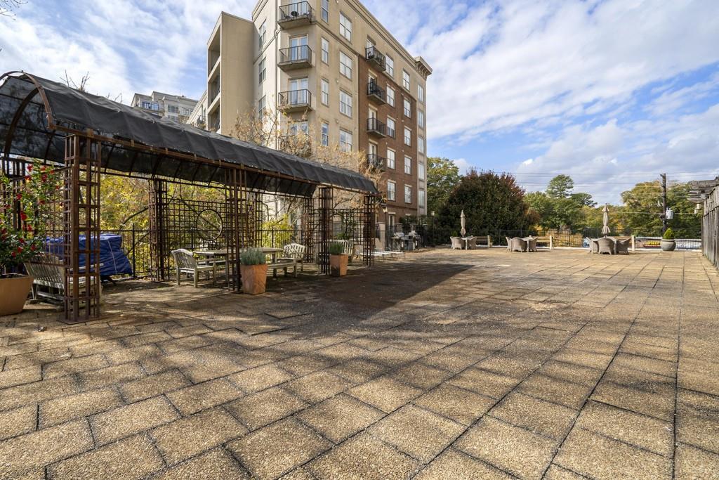 Peachtree Battle Condominium - Residential Lease