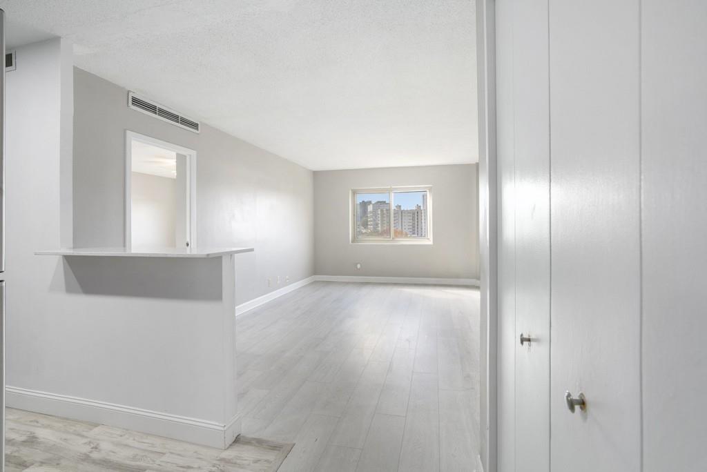 Peachtree Battle Condominium - Residential Lease