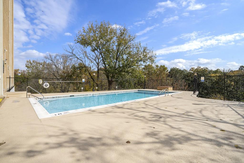 Peachtree Battle Condominium - Residential Lease