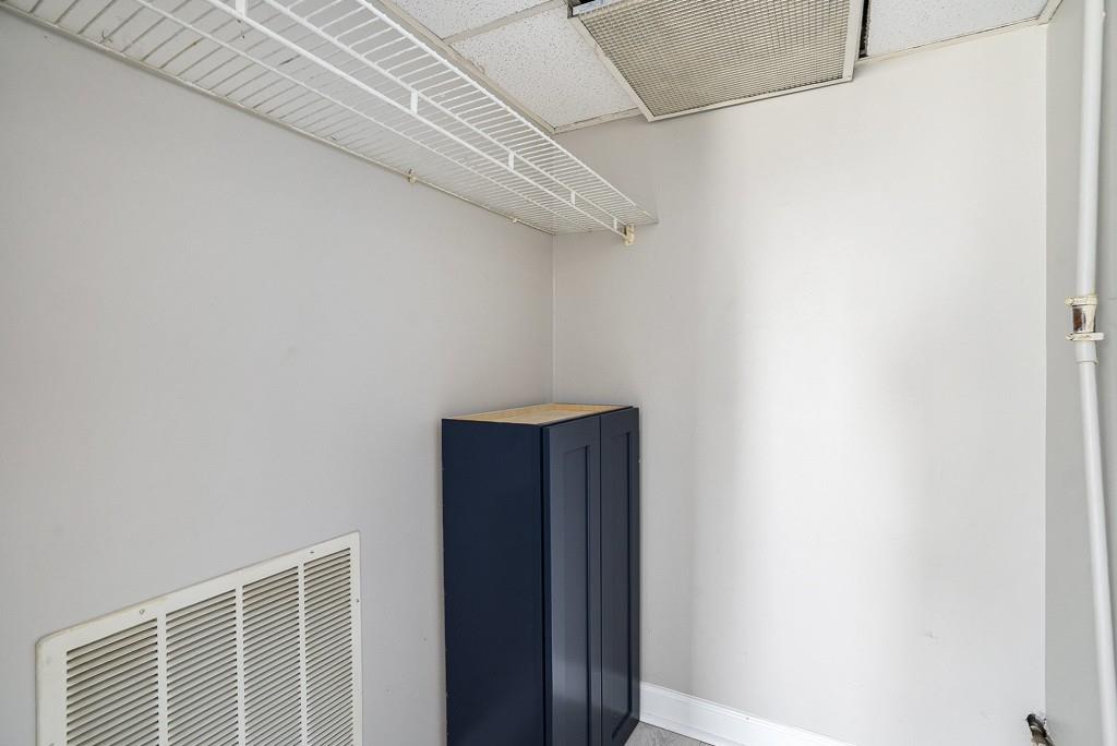 Peachtree Battle Condominium - Residential Lease