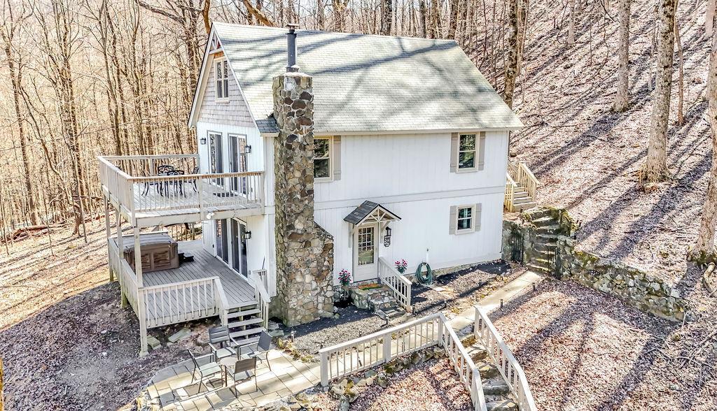 1006 Chestnut Cove Trail