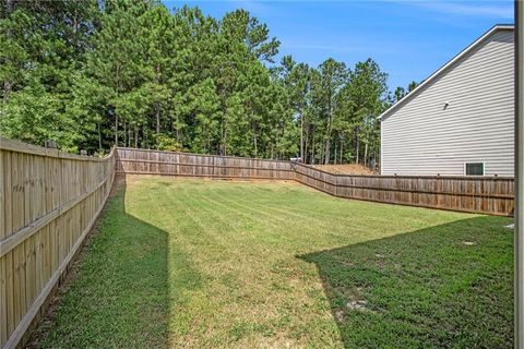 A home in Fairburn