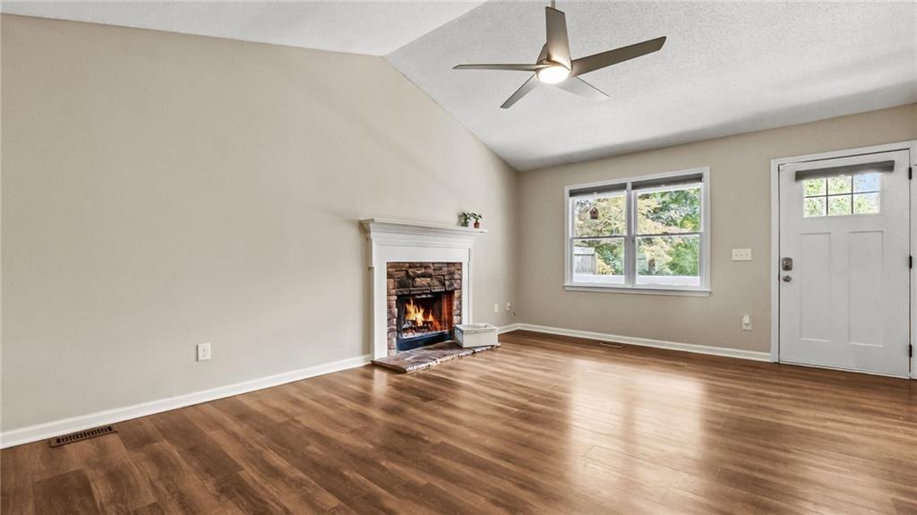 80 Broadlands Drive