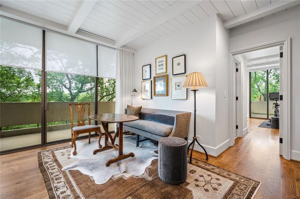 2575 Peachtree Road NE 8D