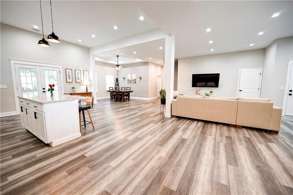 360 Johnson Road SE