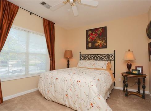 3920 Club Drive 1212
