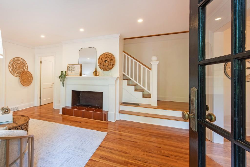 1714 Coventry Road