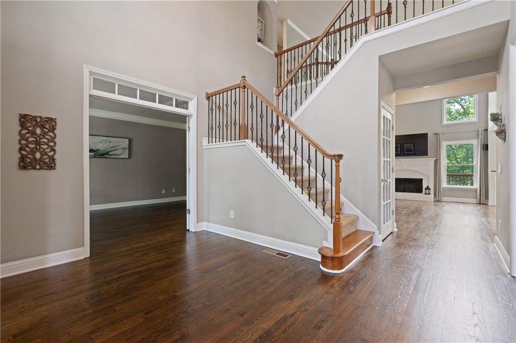 1758 Rosehedge Way, Kennesaw, Georgia image 3