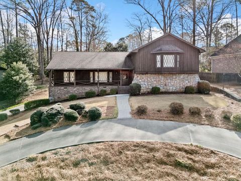 1905 Castleway Lane NE Atlanta GA 30345