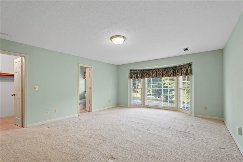 6287 Rosecommon Drive, Peachtree Corners, Georgia image 13