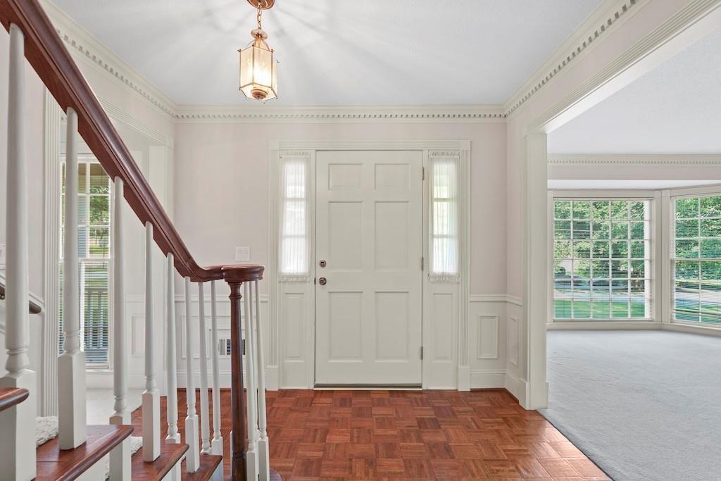 6287 Rosecommon Drive, Peachtree Corners, Georgia image 3