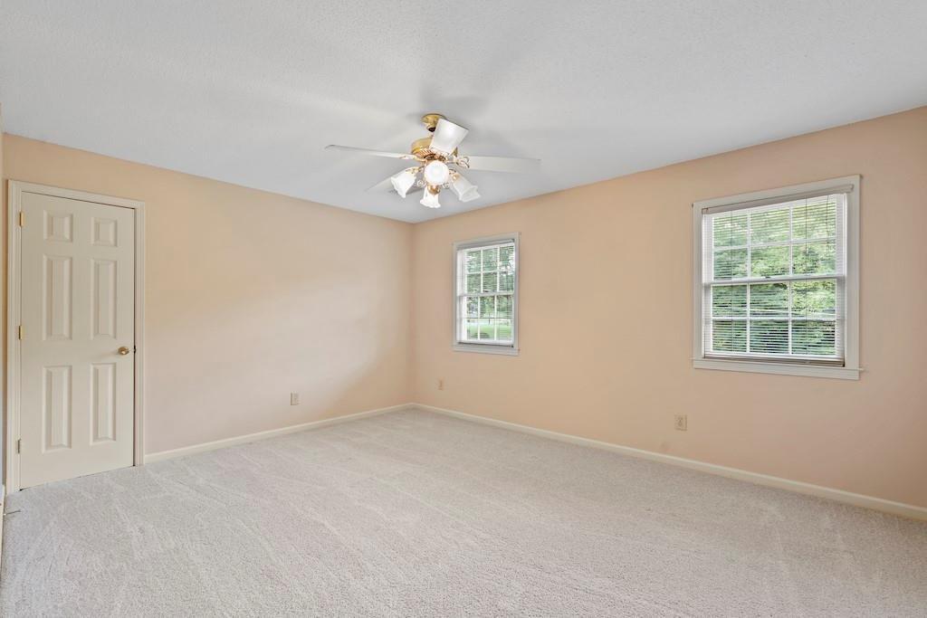 6287 Rosecommon Drive, Peachtree Corners, Georgia image 15