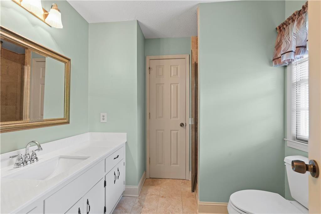 6287 Rosecommon Drive, Peachtree Corners, Georgia image 14