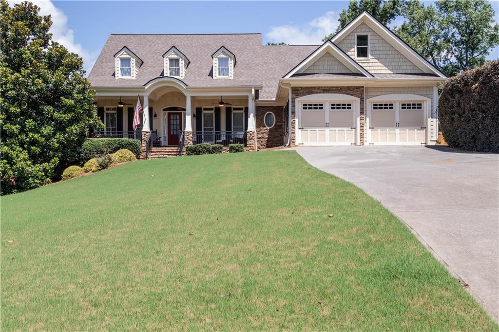 11 Waterstone Drive SE