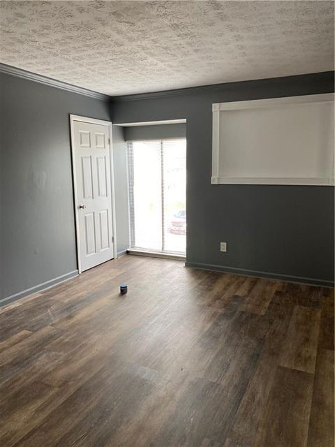 Homes For Sale - 231 Country Club Drive<br/> Jonesboro, GA 30238