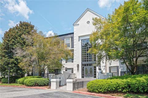 Condo For Rent - 4303 Pine Heights Drive #4303<br/> Atlanta, GA 30324