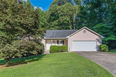 Homes For Sale - 156 Edwards Way<br/> Stockbridge, GA 30281