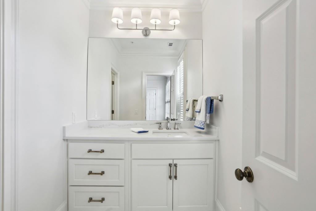 3707 Peachtree Road #8, Atlanta, Georgia image 23