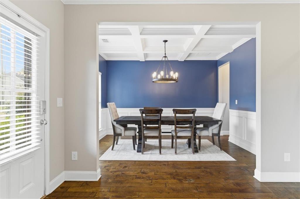 4230 Hunters Walk Way