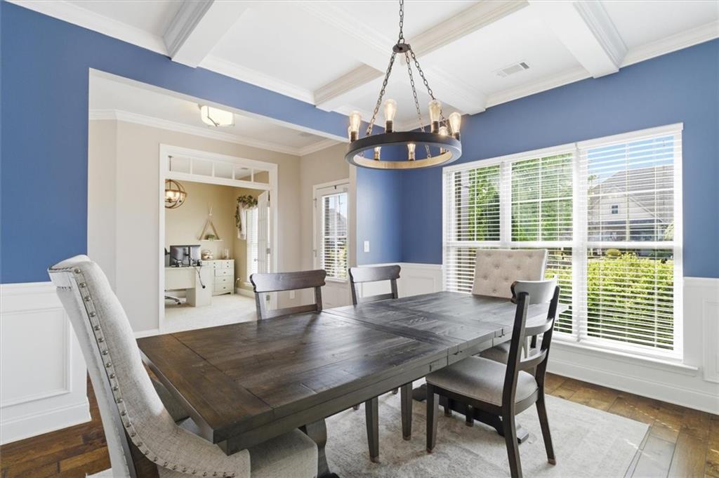 4230 Hunters Walk Way