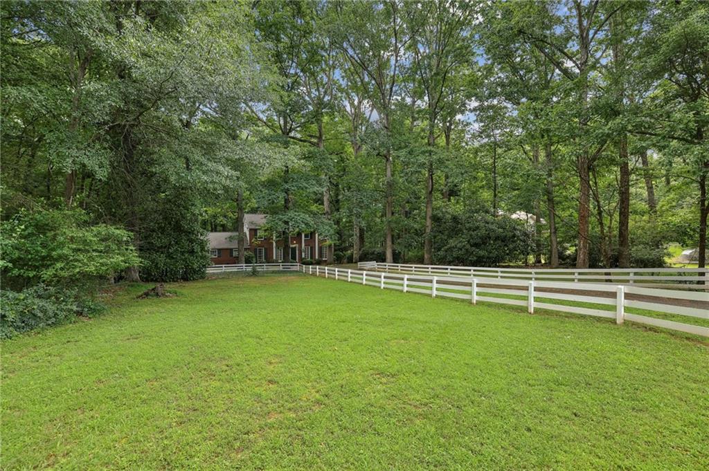 980 Hightower Trail