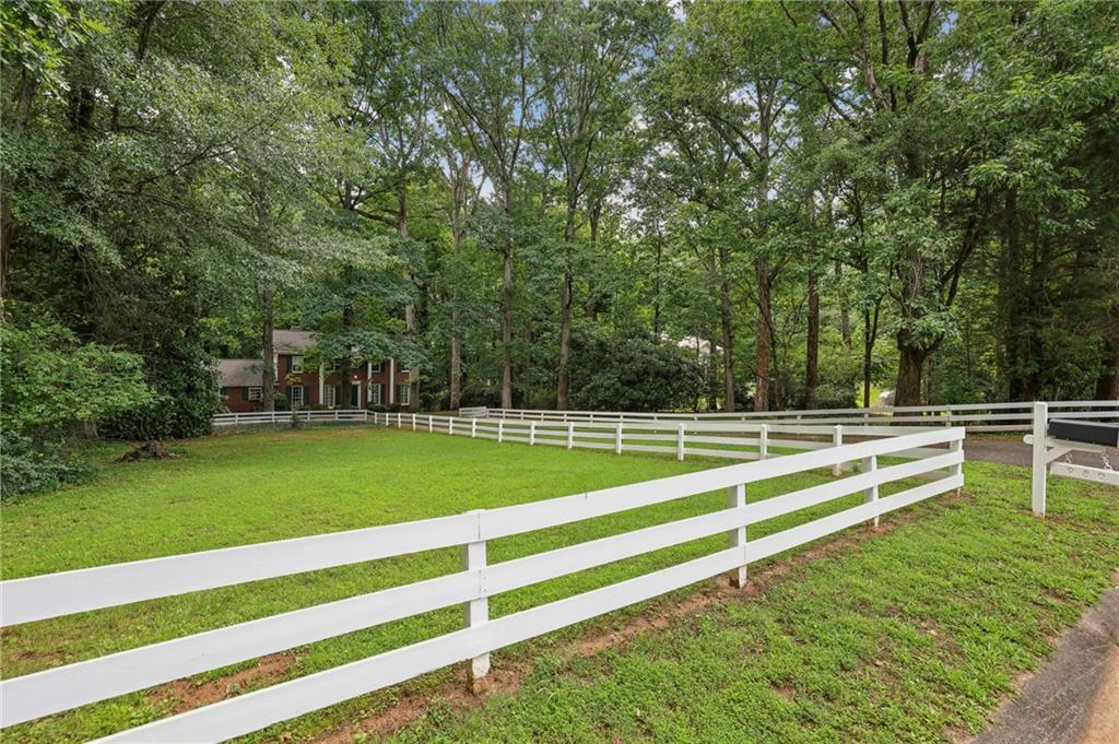 980 Hightower Trail
