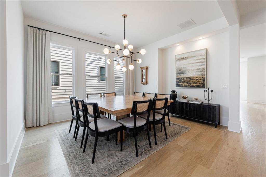 1217 Kendrick Road NE