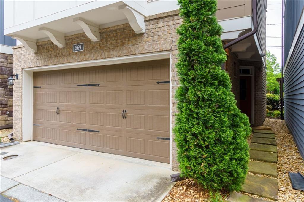 569 Mirrormont Drive