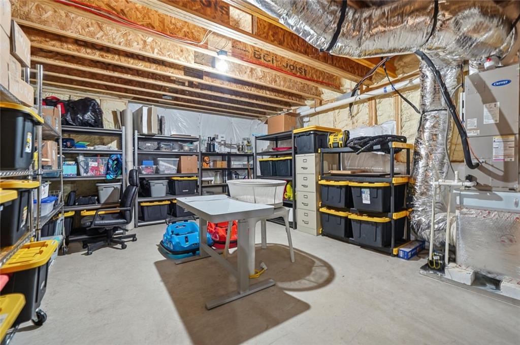 ESTATES AT RIVERSIDE - Residential